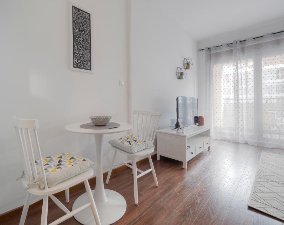 Cozy Studio Apartment Mila 포드고리차 외부 사진